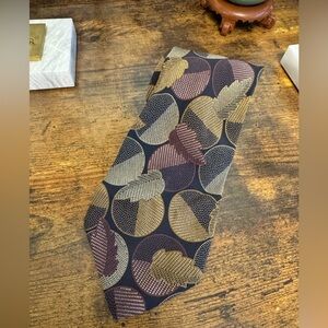 Torriani 100% Silk Tie Made in Italy Geometric Leaf Print